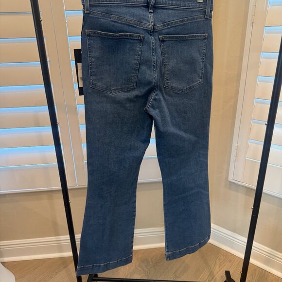 NWT Veronica Beard Carson Ankle Flare High Rise Jeans, Sz 30 - Picture 2 of 6